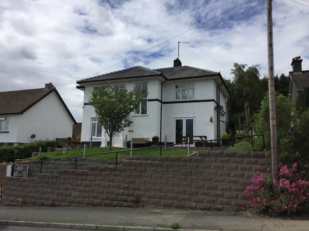 Bryn Derwen Bed & Breakfast เรย์อาเดอร์ ภายนอก รูปภาพ
